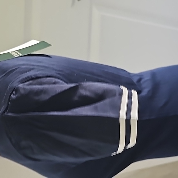 NWT Flutter Sleeve Top - Picture 3 of 6